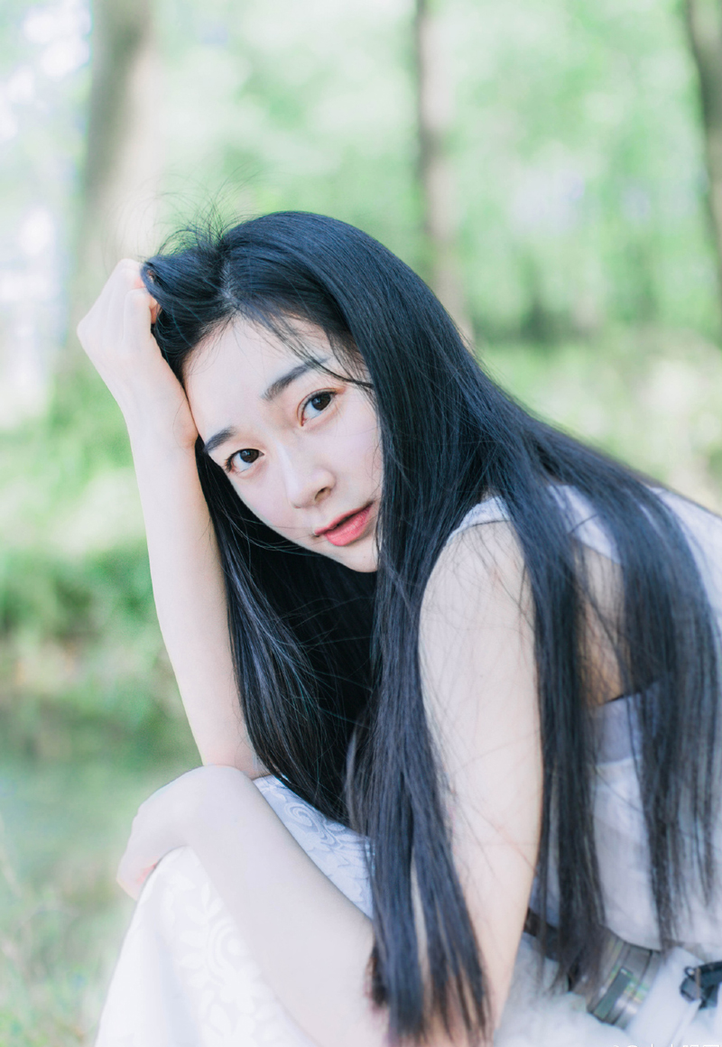 “荒唐，周瑜私自毁盟在先，偷袭我军，乃咎由自取，如何能够怪到我们头上！？”陈到冷声道：“尔等今日无故攻伐江夏，才会为天下人耻笑。”